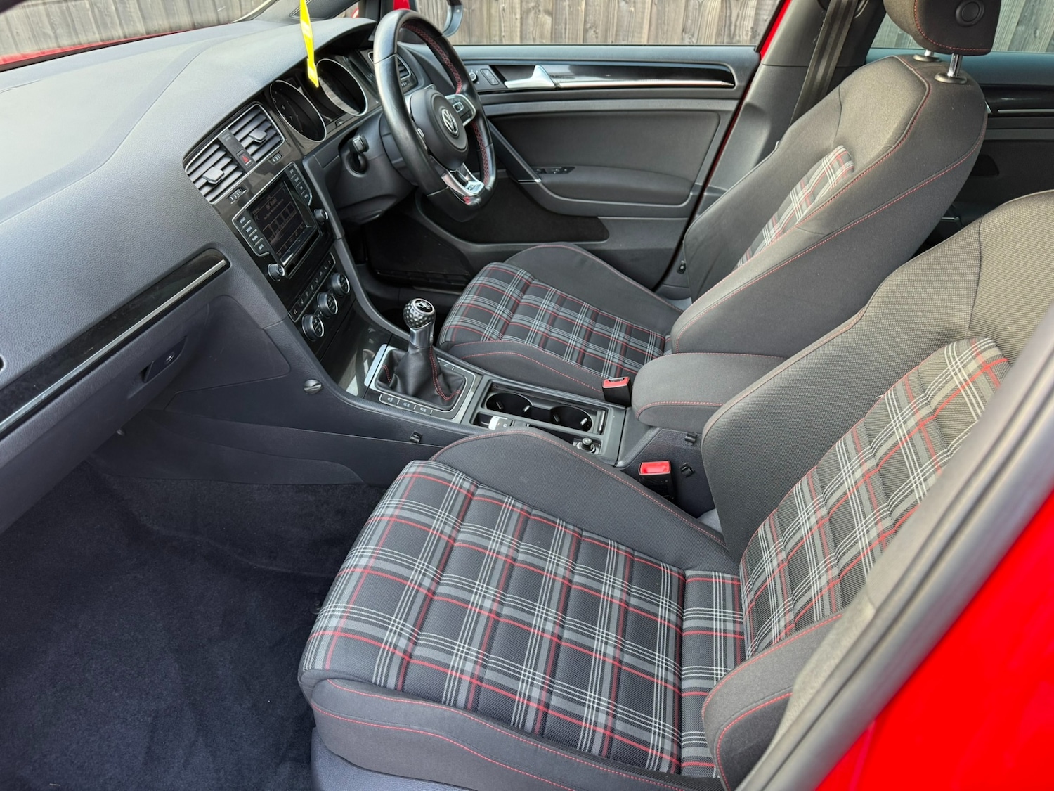 Used Volkswagen Golf 2014 for sale - 77897943: Photo 10