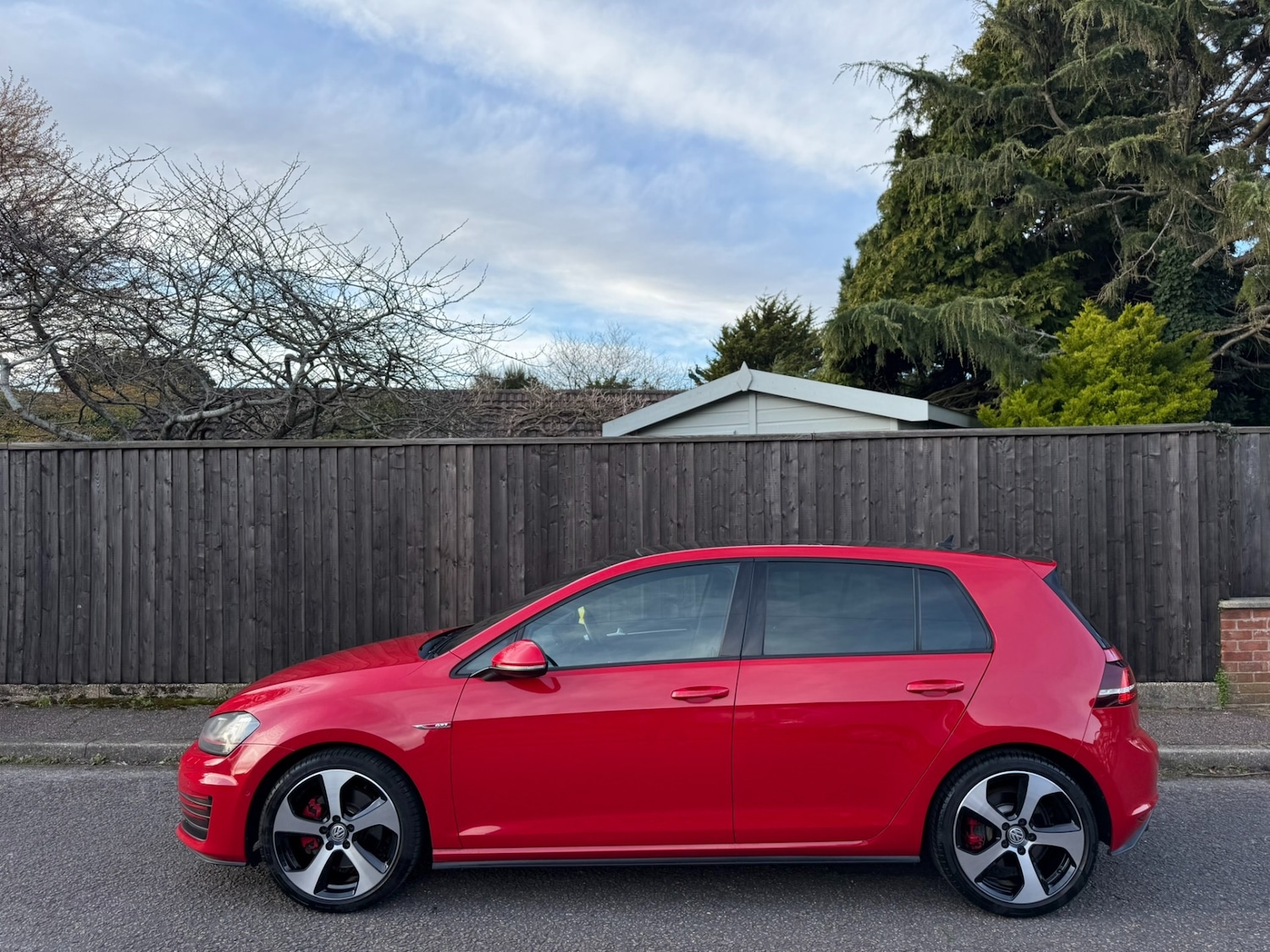 Used Volkswagen Golf 2014 for sale - 77897943: Photo 5