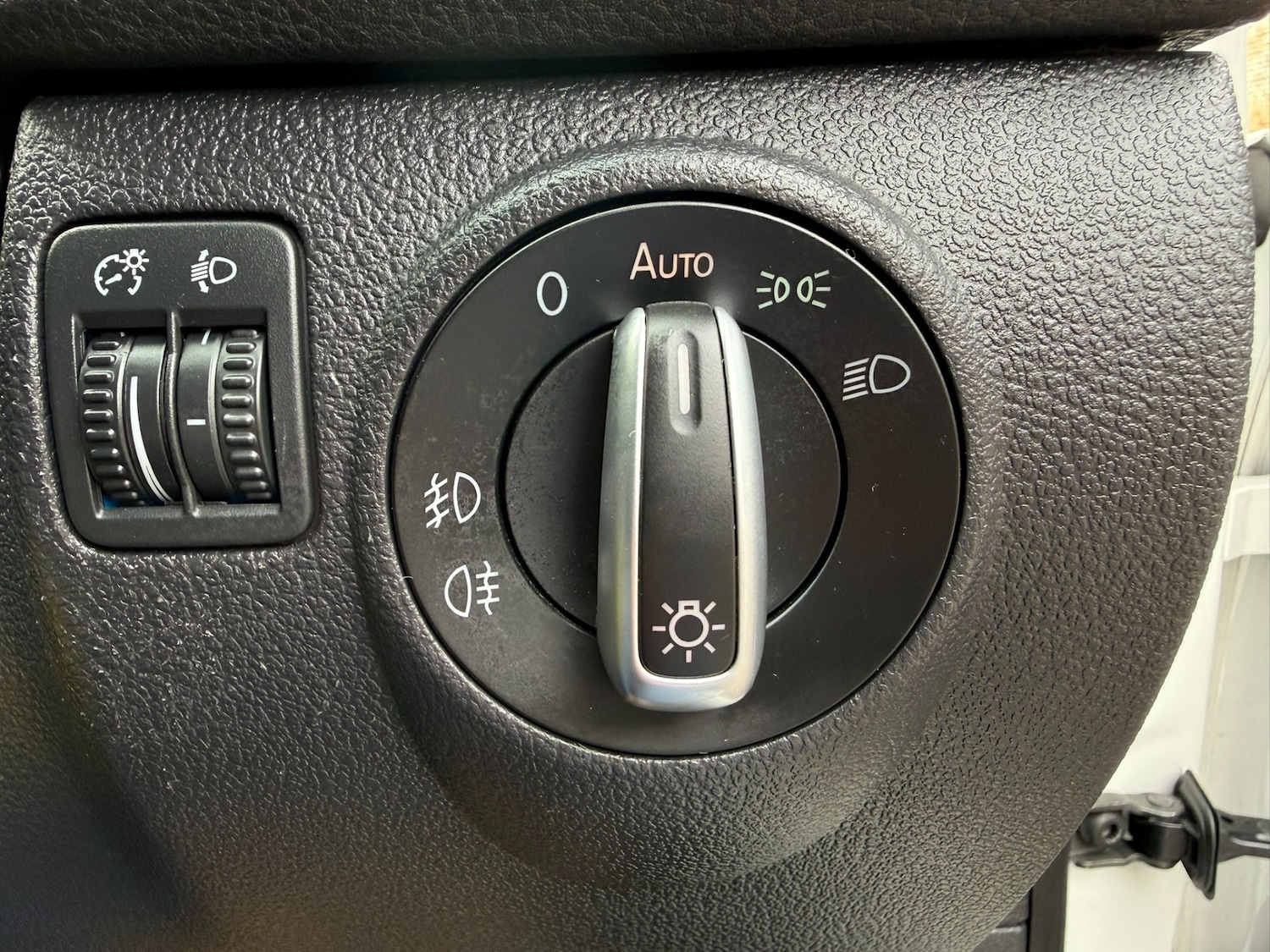 Used Volkswagen Tiguan 2012 for sale - 77820396: Photo 18