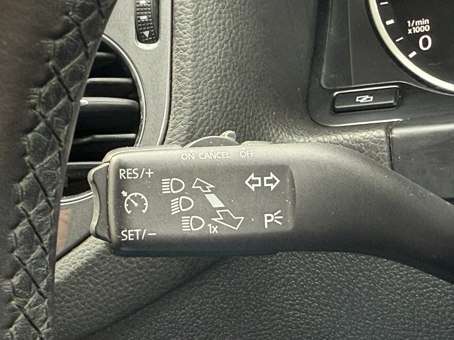 Used Volkswagen Tiguan 2012 for sale - 77820396: Photo 21