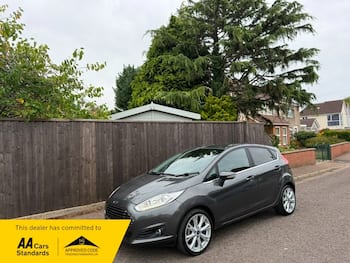 Used Ford Fiesta 2017 for sale - 79739854: Photo