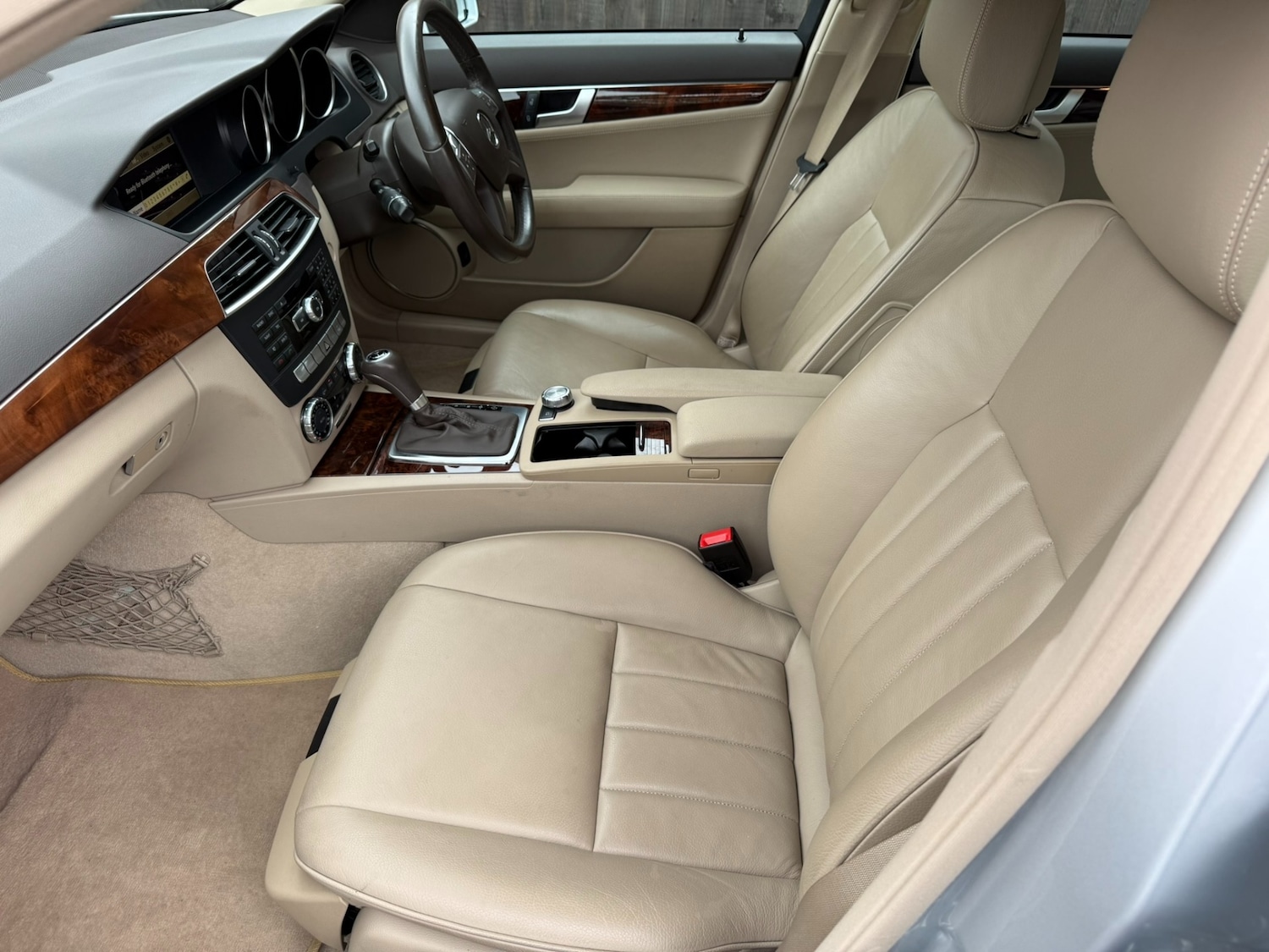 Used Mercedes-Benz C Class 2011 for sale - 76557749: Photo 10