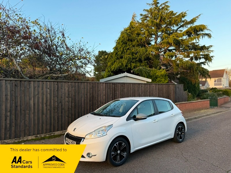 Used Peugeot 208 2012 for sale - 76521179: Photo 1