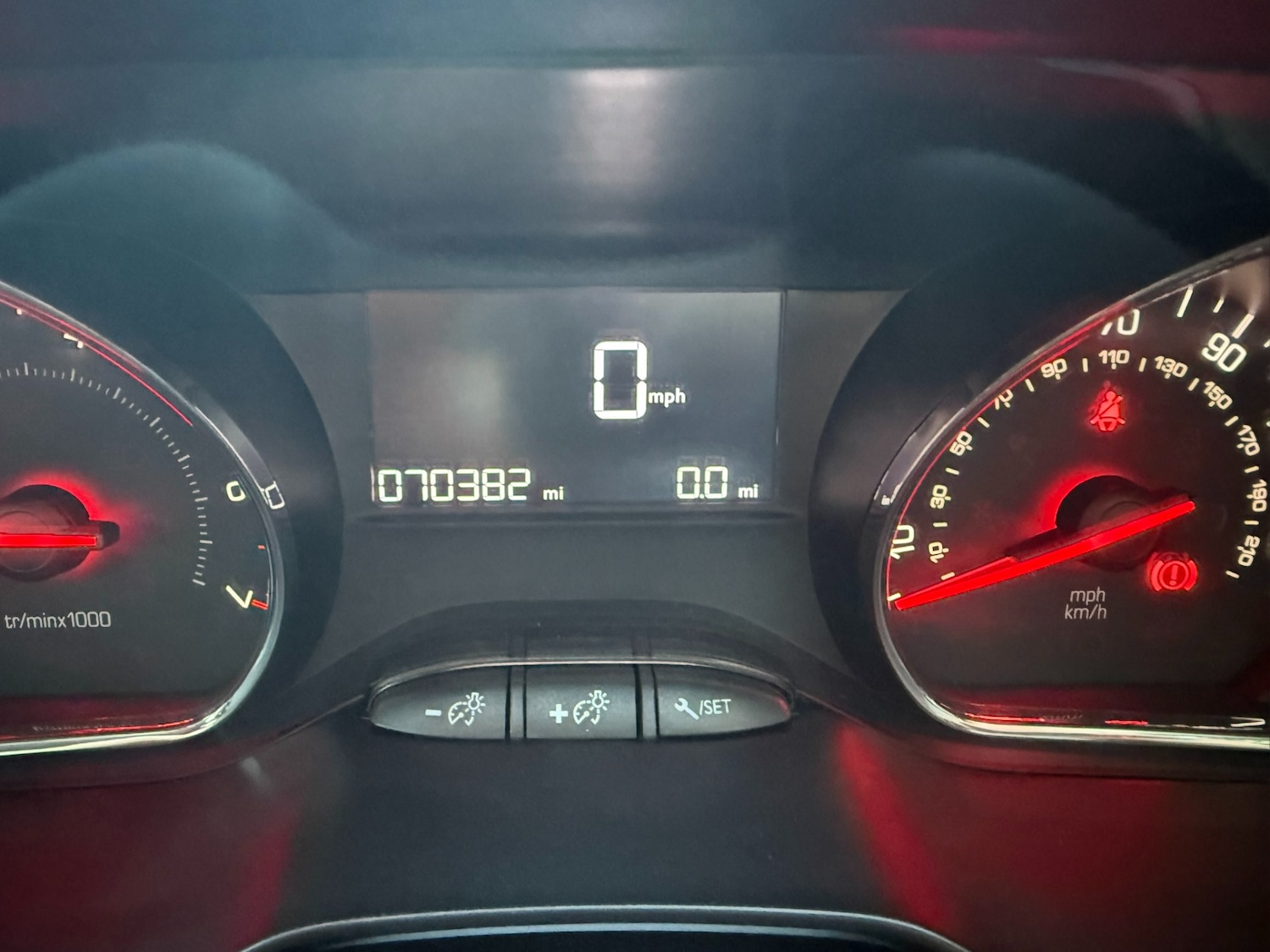 Used Peugeot 208 2012 for sale - 76521179: Photo 13