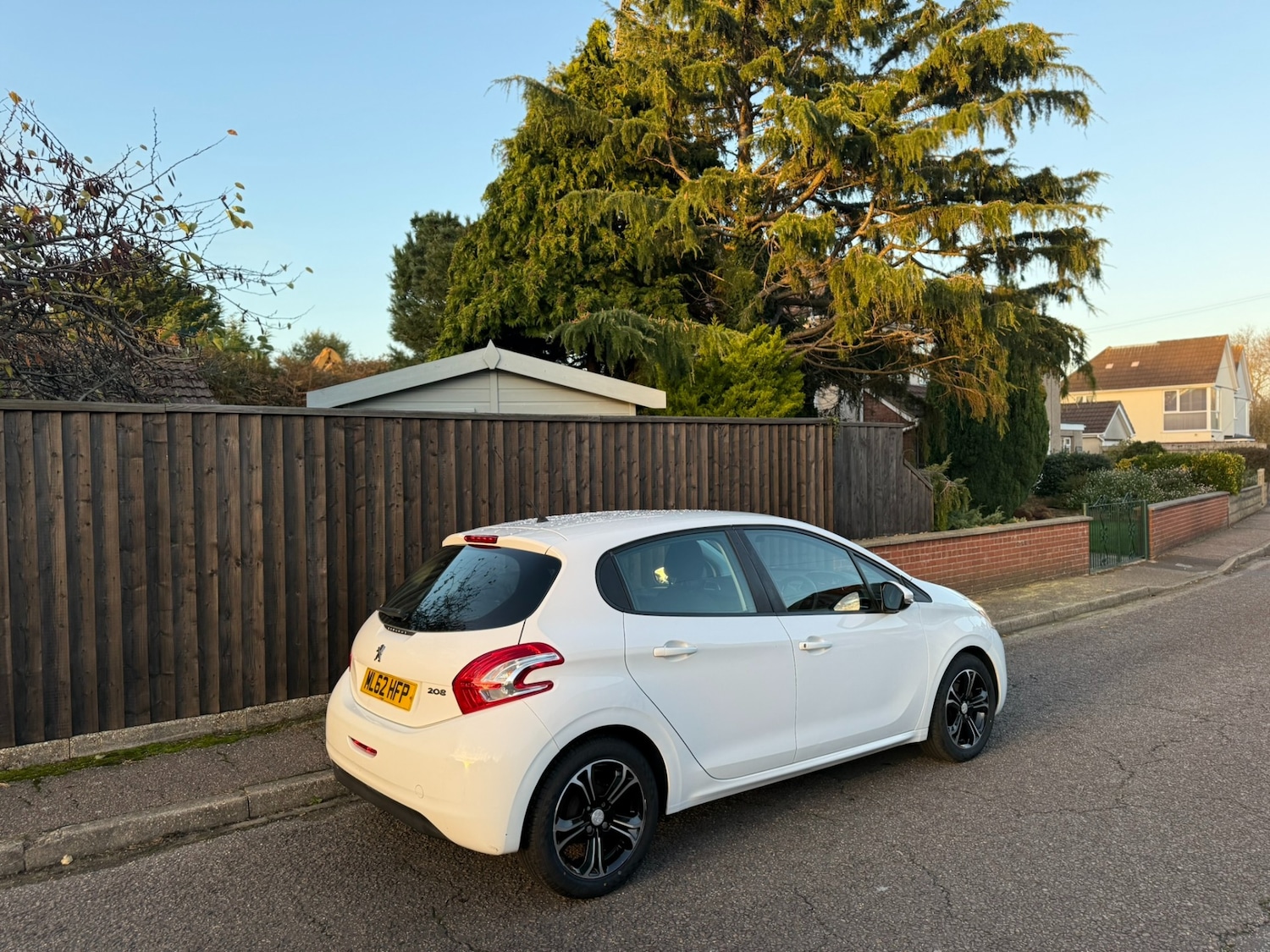 Used Peugeot 208 2012 for sale - 76521179: Photo 3