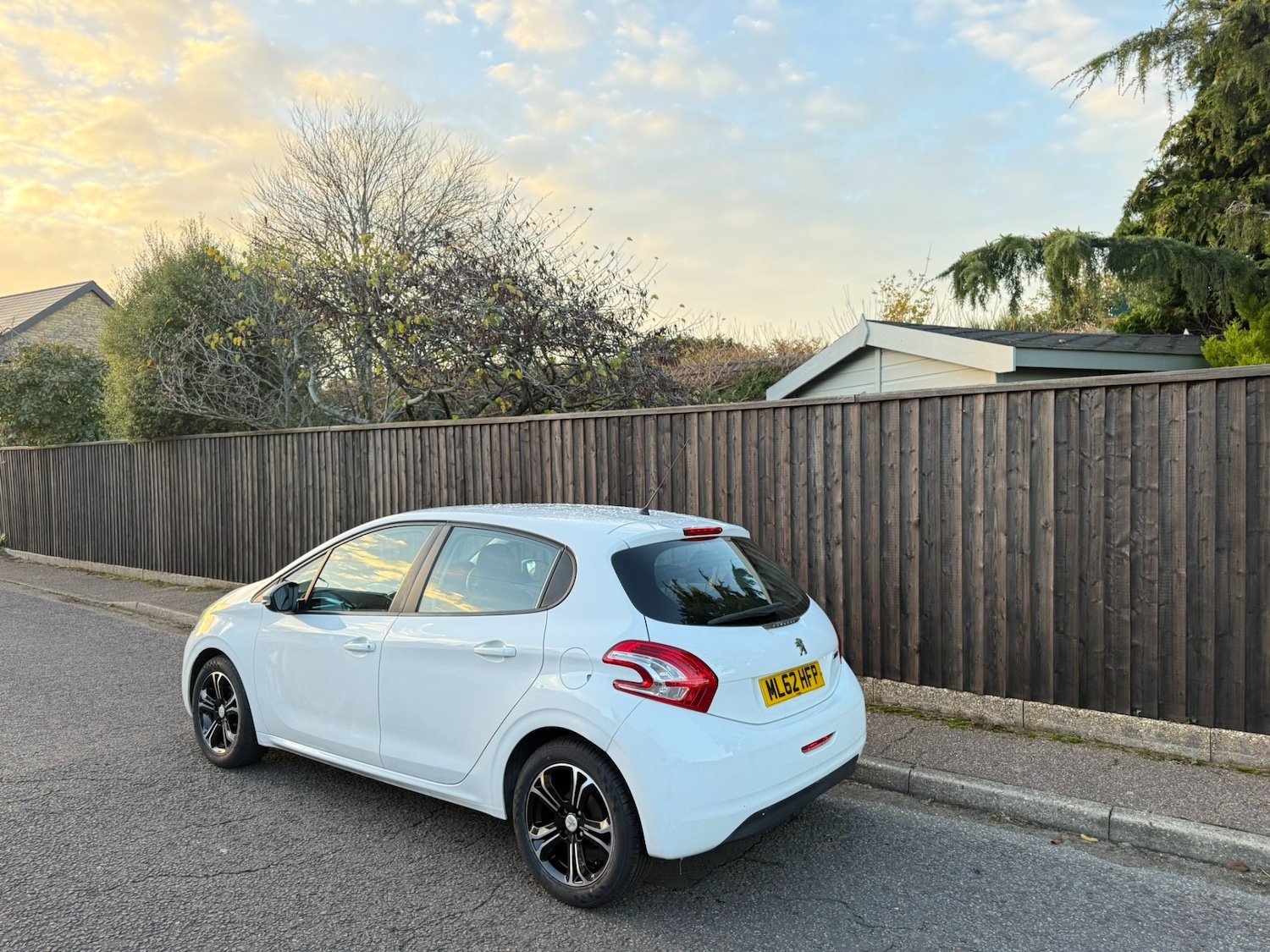 Used Peugeot 208 2012 for sale - 76521179: Photo 6