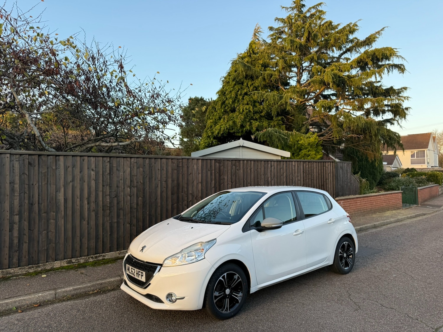 Used Peugeot 208 2012 for sale - 76521179: Photo 8