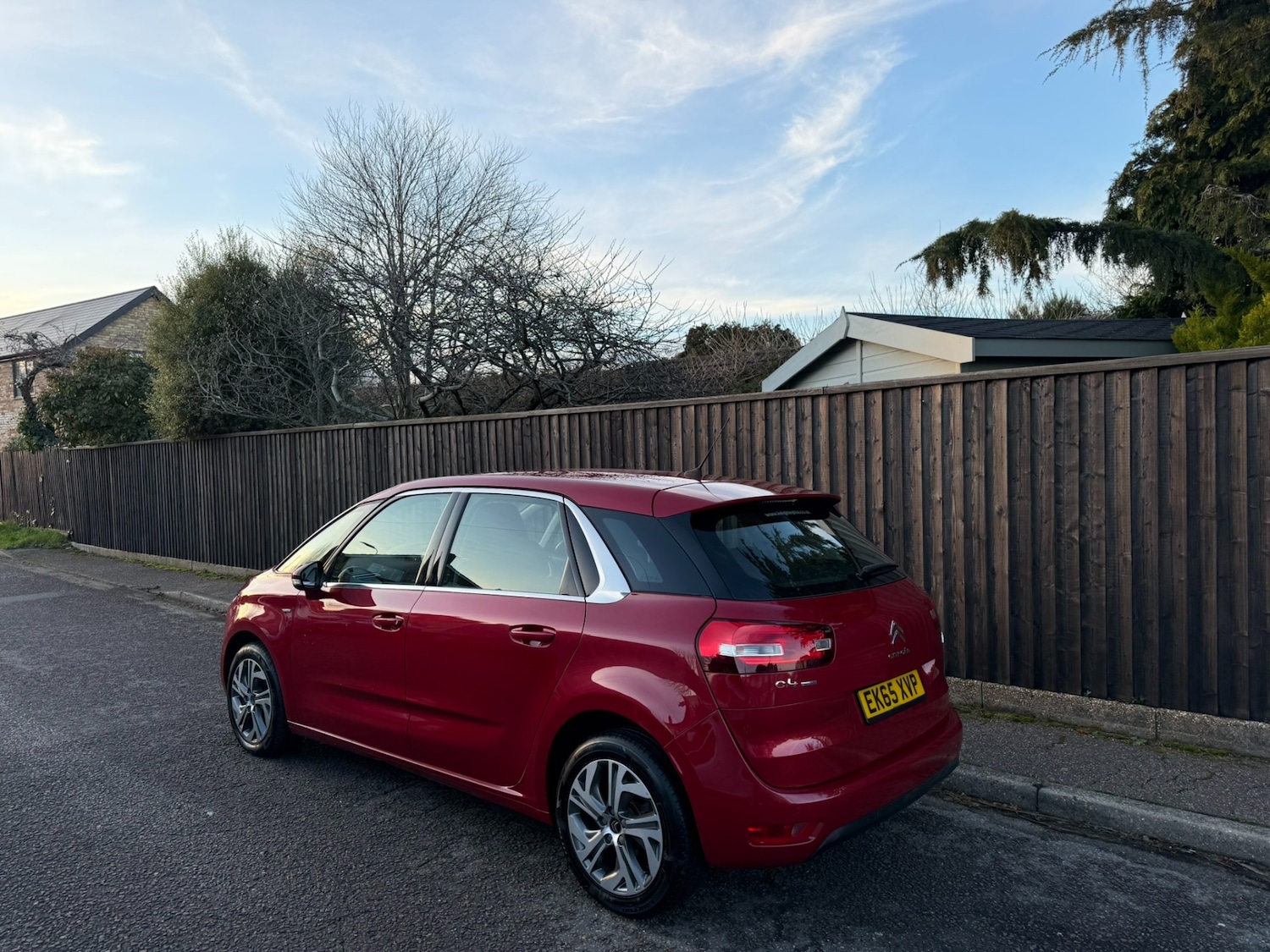 Used Citroen C4 Picasso 2015 for sale - 77240728: Photo 3