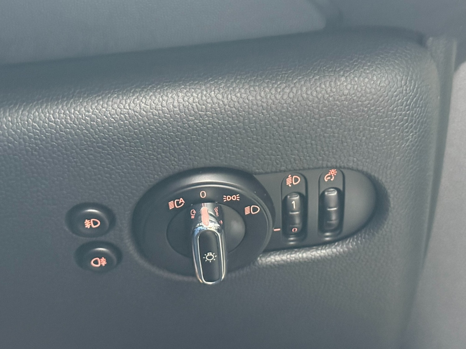 Used MINI Hatch 2016 for sale - 77288629: Photo 18