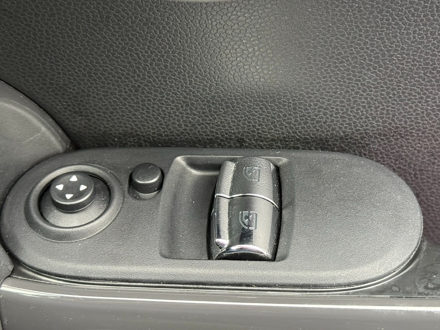 Used MINI Hatch 2016 for sale - 77288629: Photo 19