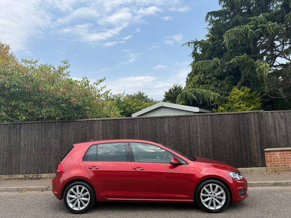 Used Volkswagen Golf 2014 for sale - 75628320: Photo 2