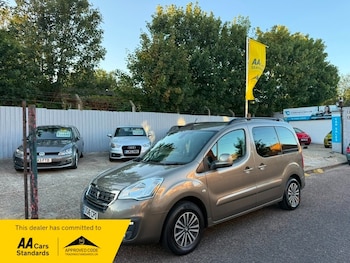 Used Peugeot Partner Tepee 2016 for sale - 79463630: Photo
