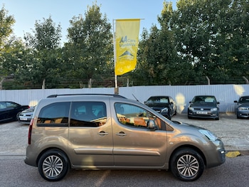 Used Peugeot Partner Tepee 2016 for sale - 79463630: Photo