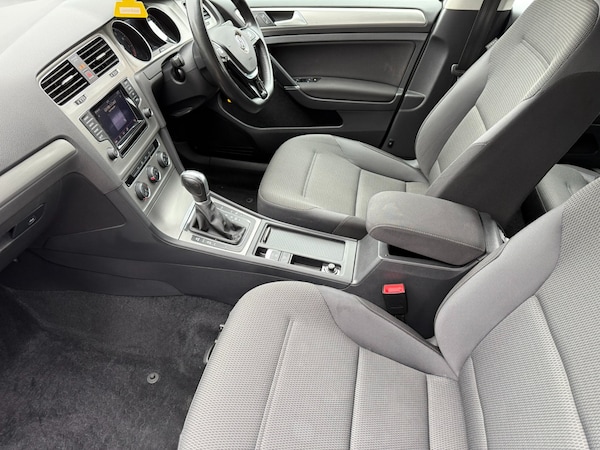Used Volkswagen Golf 2014 for sale - 76235247: Photo 10