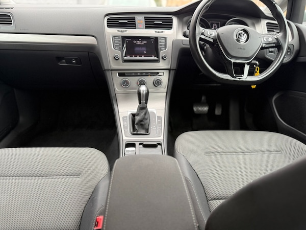 Used Volkswagen Golf 2014 for sale - 76235247: Photo 11