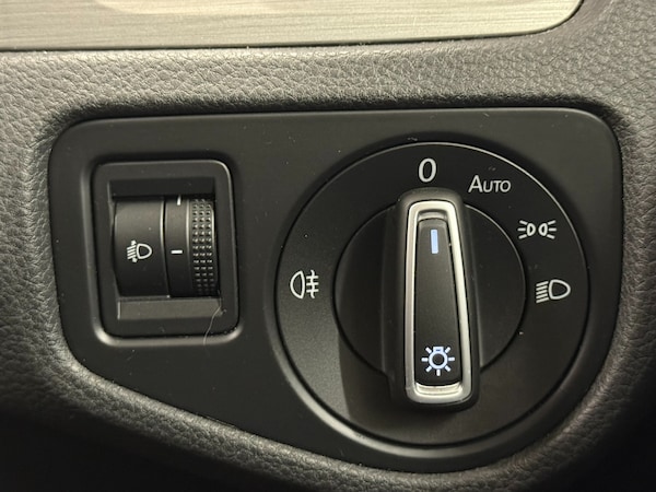 Used Volkswagen Golf 2014 for sale - 76235247: Photo 21