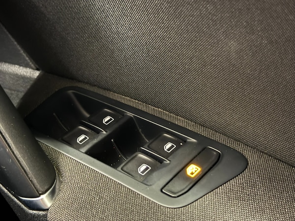 Used Volkswagen Golf 2014 for sale - 76235247: Photo 22