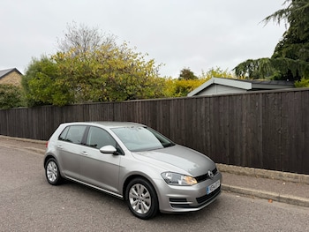 Used Volkswagen Golf 2014 for sale - 76235247: Photo 4