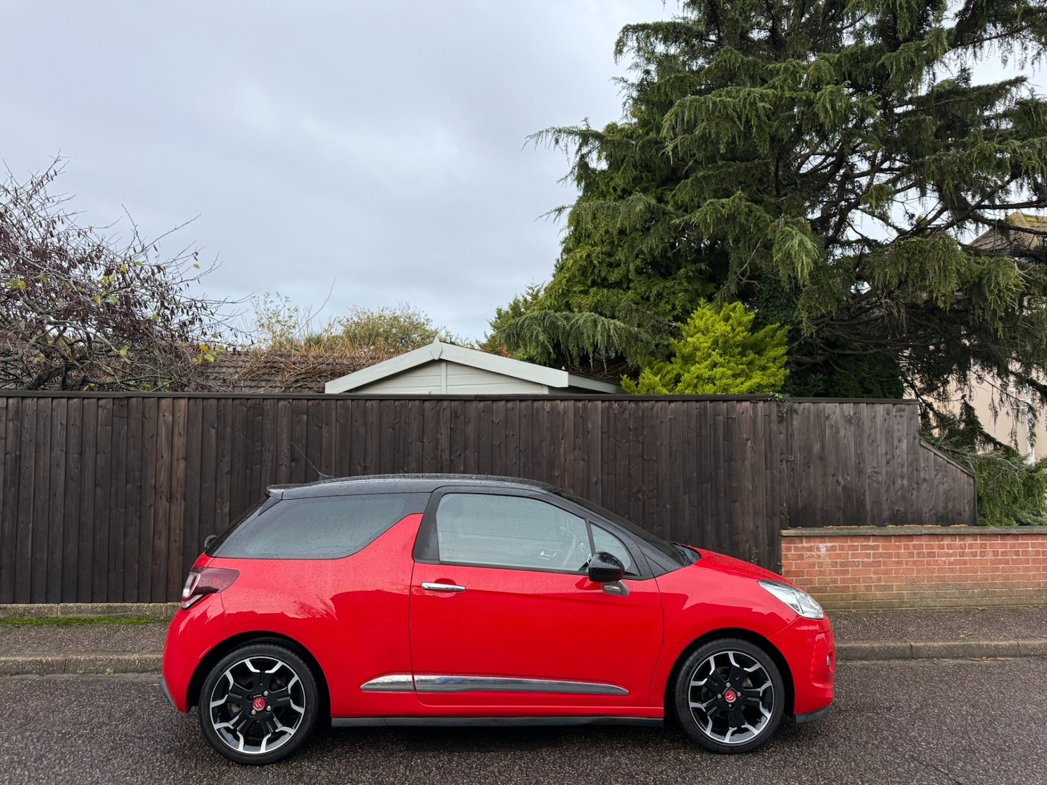 Used Citroen DS3 2013 for sale - 76579851: Photo 2