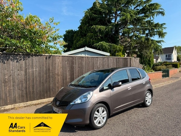 Used Honda Jazz 2015 for sale - 75673614: Photo 1