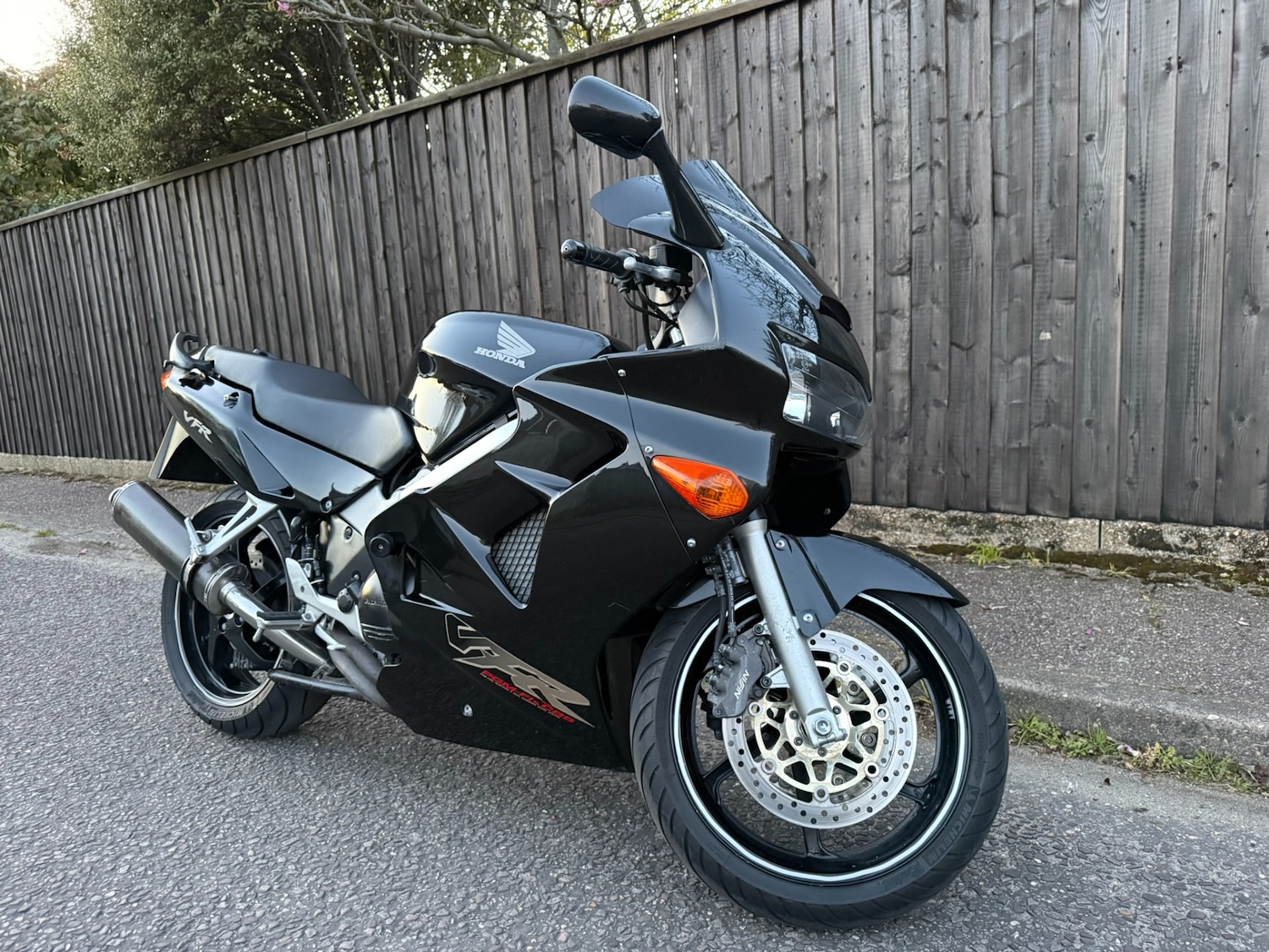 Used Honda VFR 2000 for sale - 77997632: Photo 5