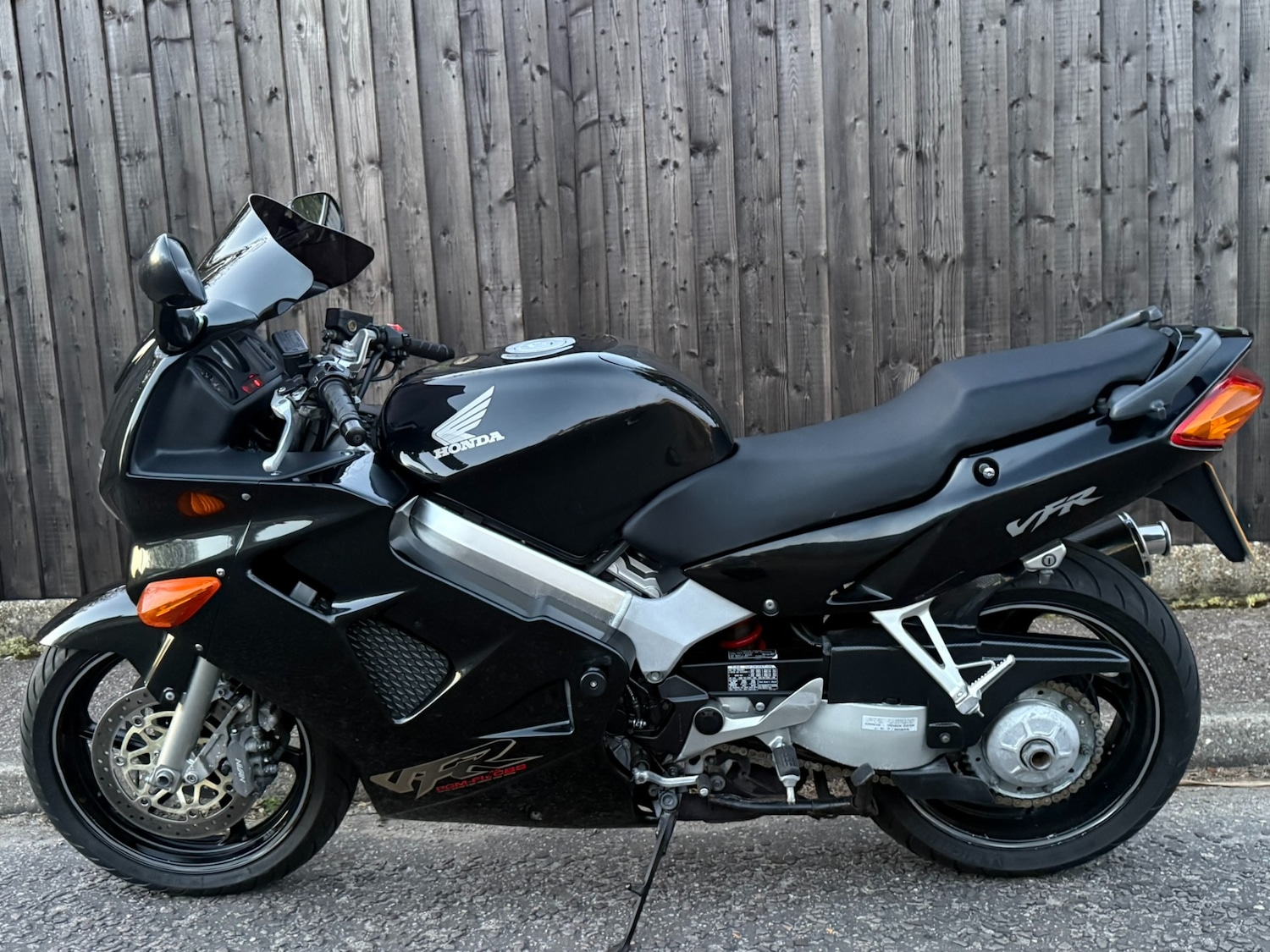Used Honda VFR 2000 for sale - 77997632: Photo 6
