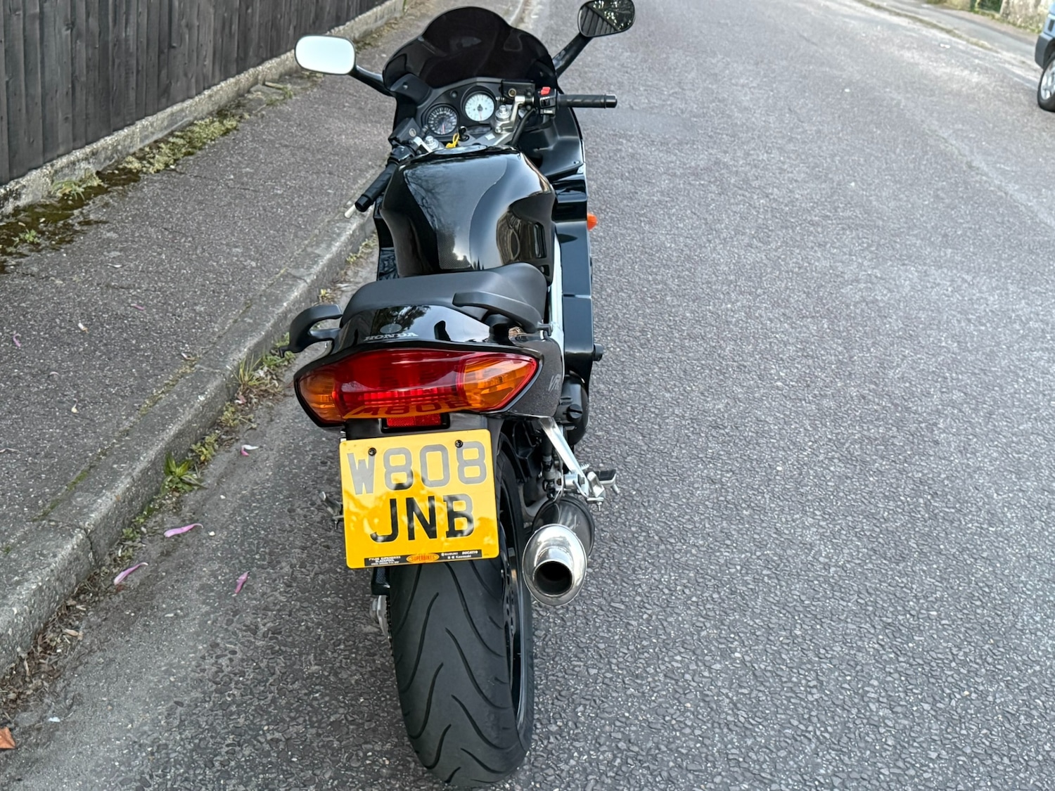 Used Honda VFR 2000 for sale - 77997632: Photo 8