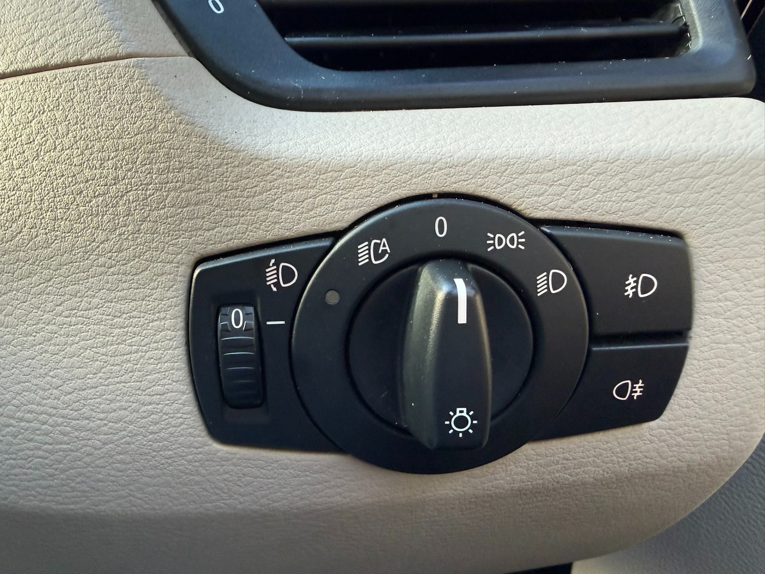 Used BMW X1 2011 for sale - 77311245: Photo 18