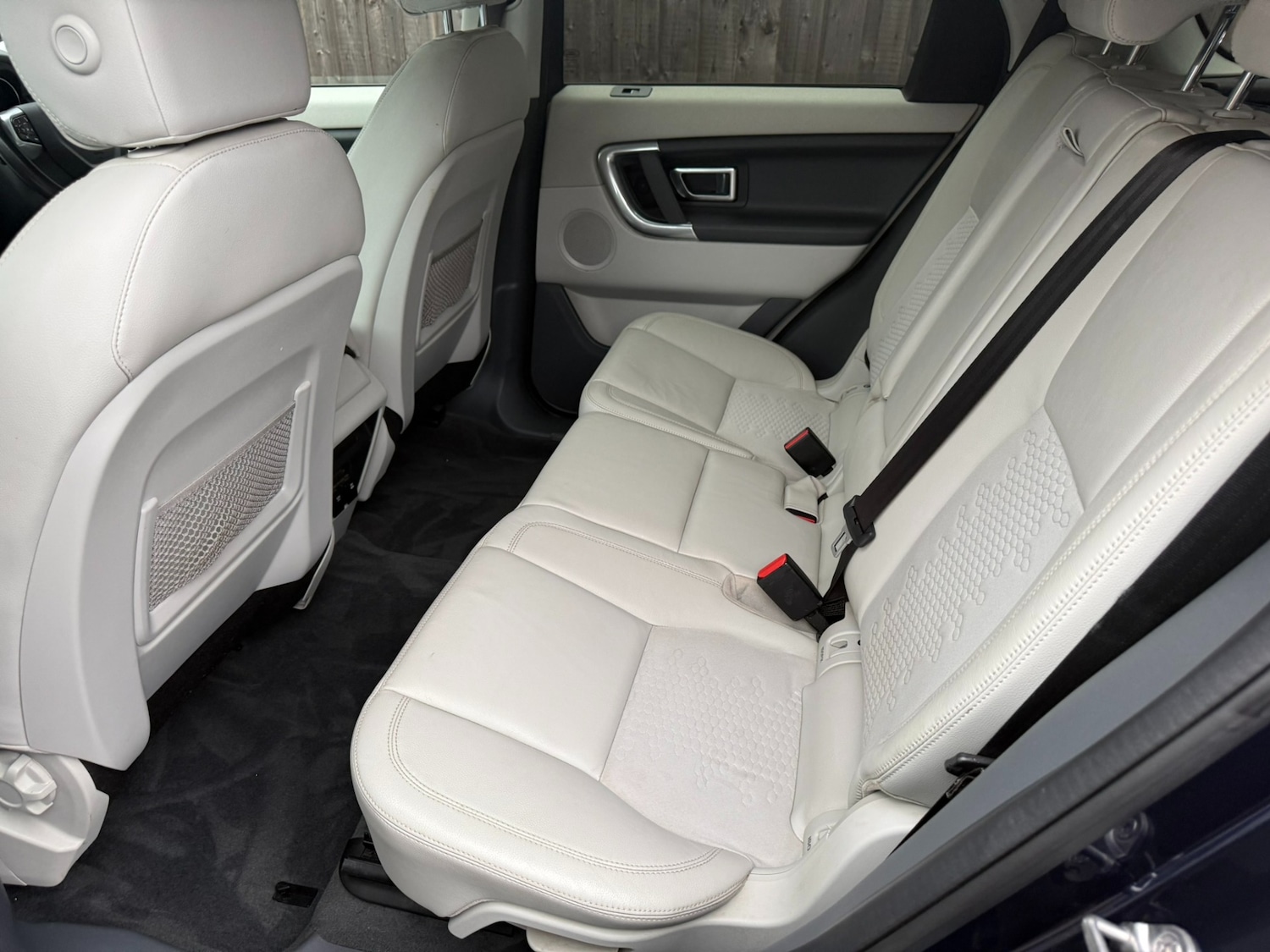 Used Land Rover Discovery Sport 2017 for sale - 77807047: Photo 12