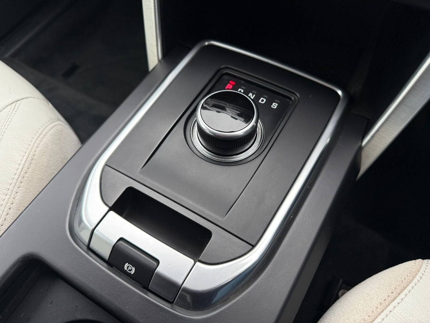 Used Land Rover Discovery Sport 2017 for sale - 77807047: Photo 16