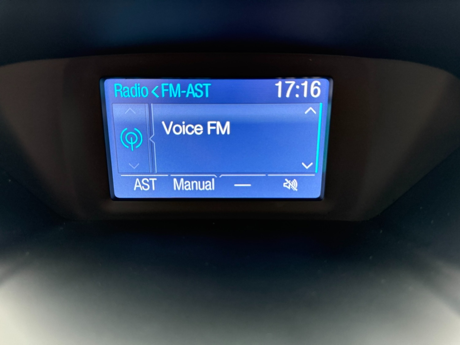 Used Ford B-MAX 2016 for sale - 76370055: Photo 16