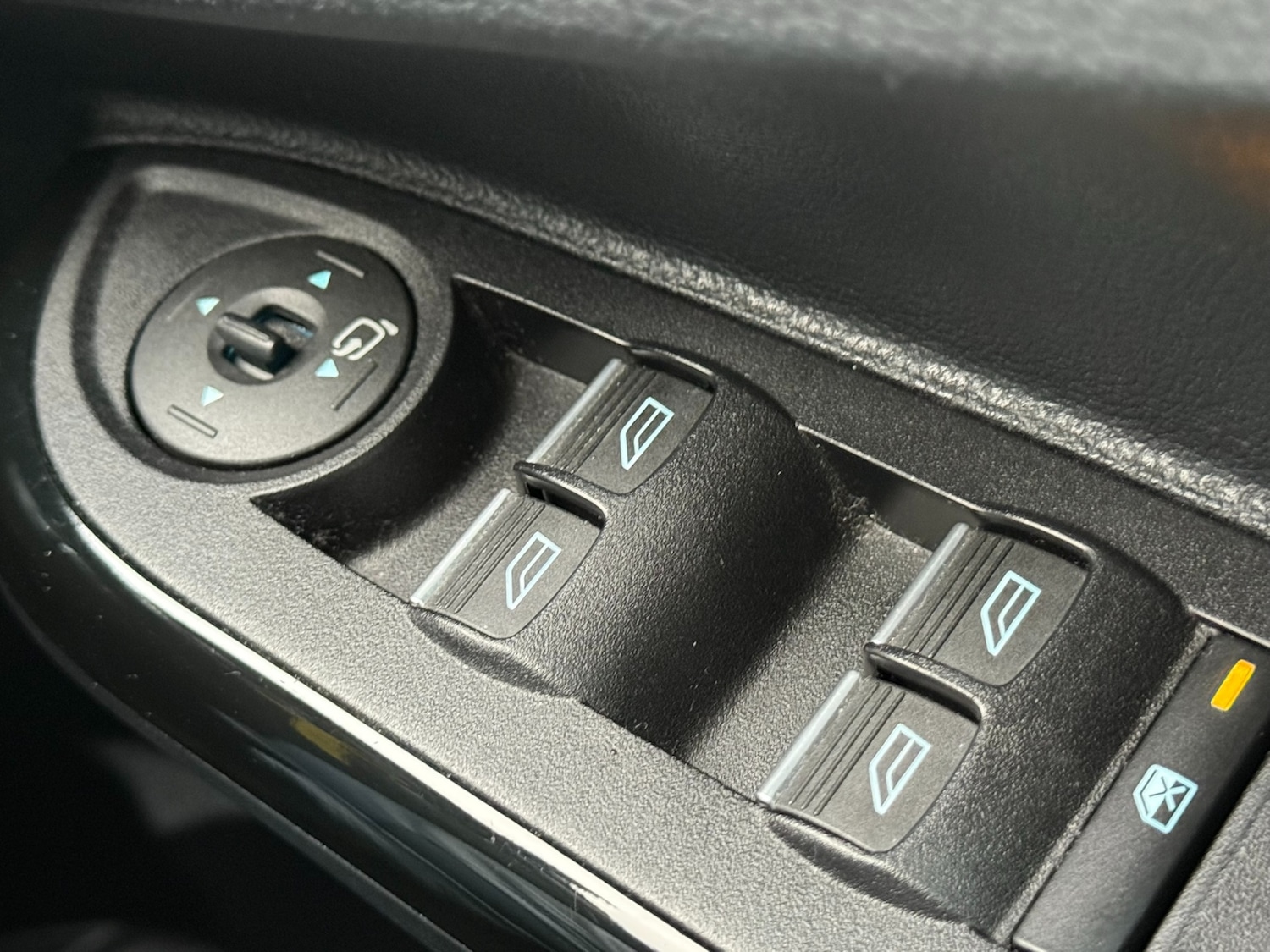 Used Ford B-MAX 2016 for sale - 76370055: Photo 17