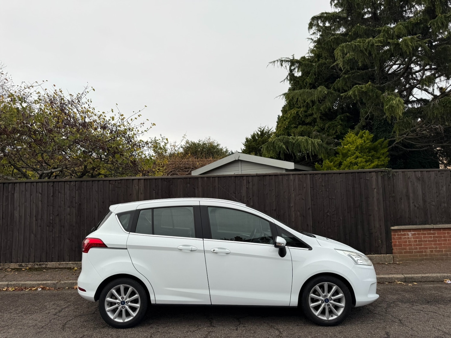 Used Ford B-MAX 2016 for sale - 76370055: Photo 2