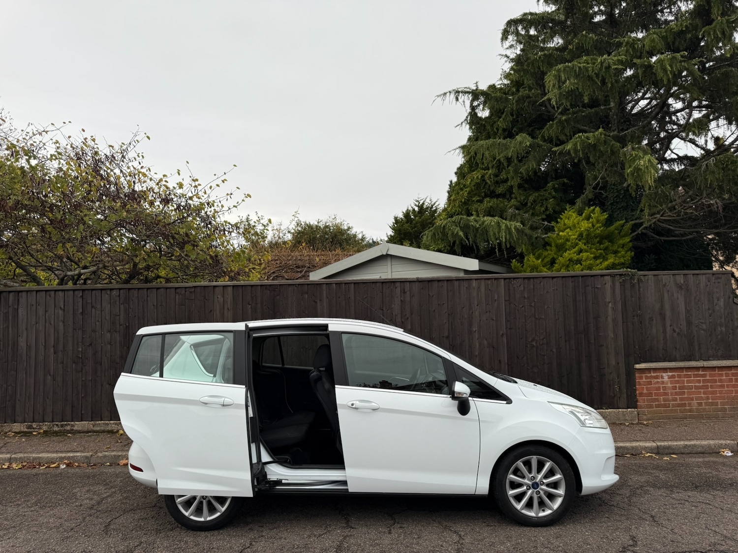 Used Ford B-MAX 2016 for sale - 76370055: Photo 8