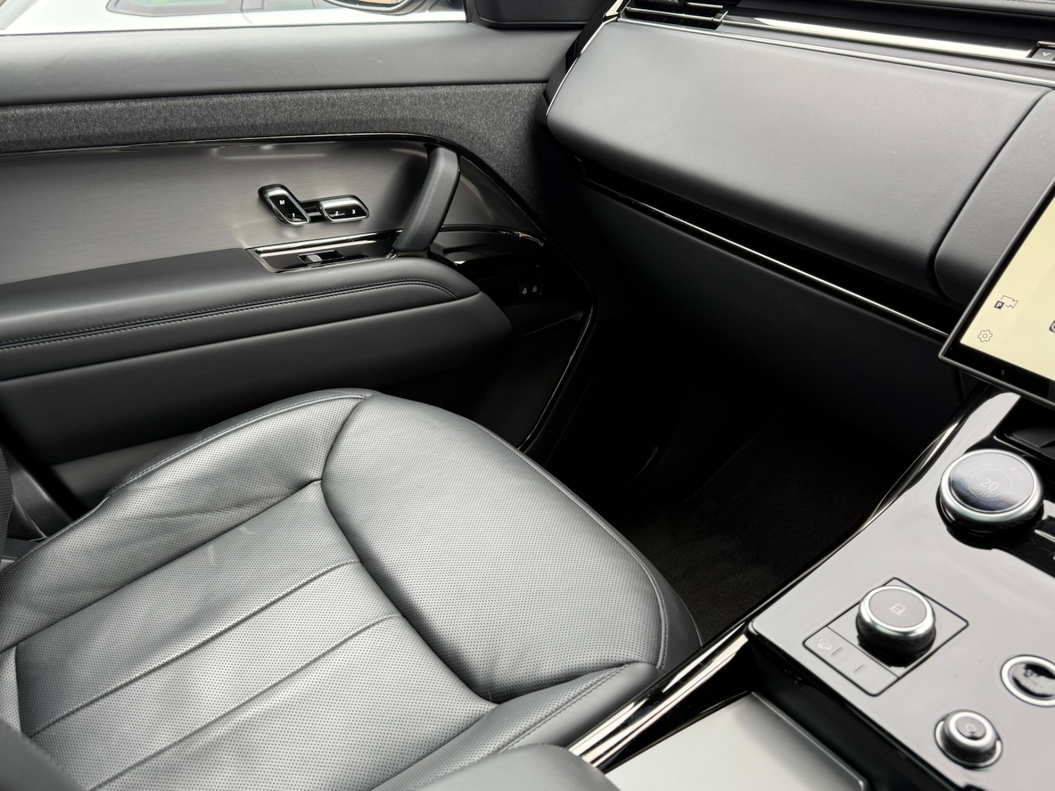 Used Land Rover Range Rover Sport 2023 for sale - 77641636: Photo 13