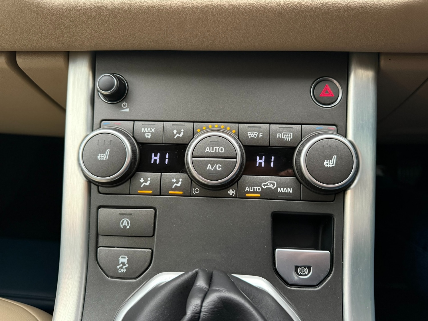 Used Land Rover Range Rover Evoque 2017 for sale - 77288840: Photo 16