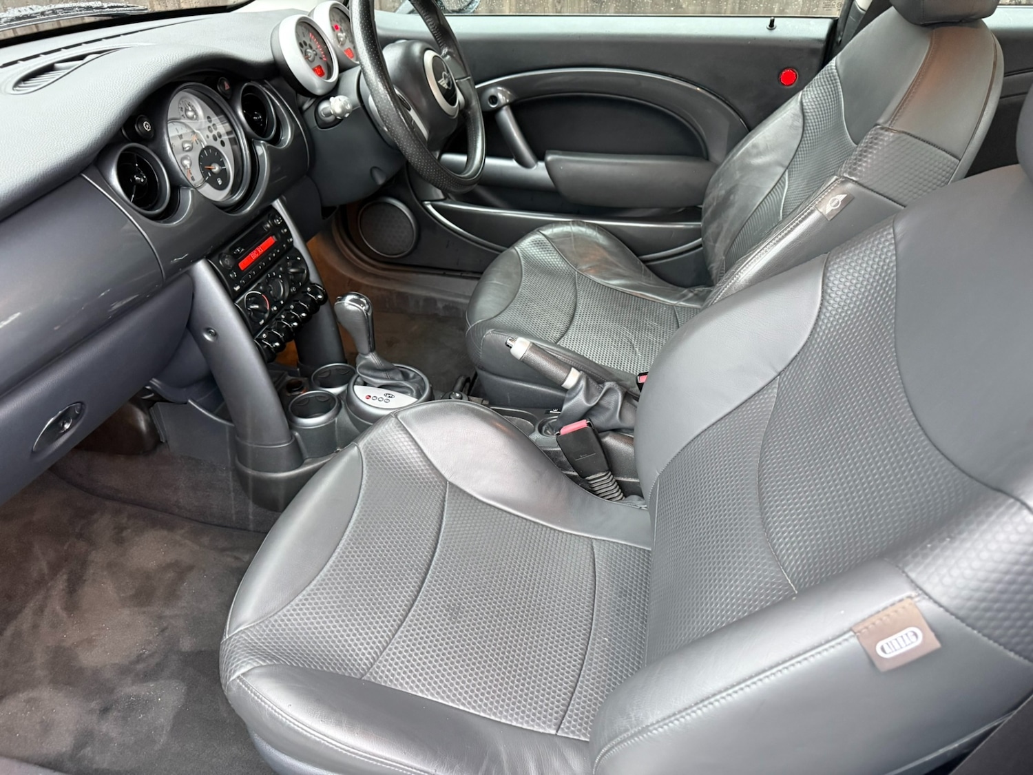 Used MINI Hatch 2004 for sale - 77019504: Photo 10