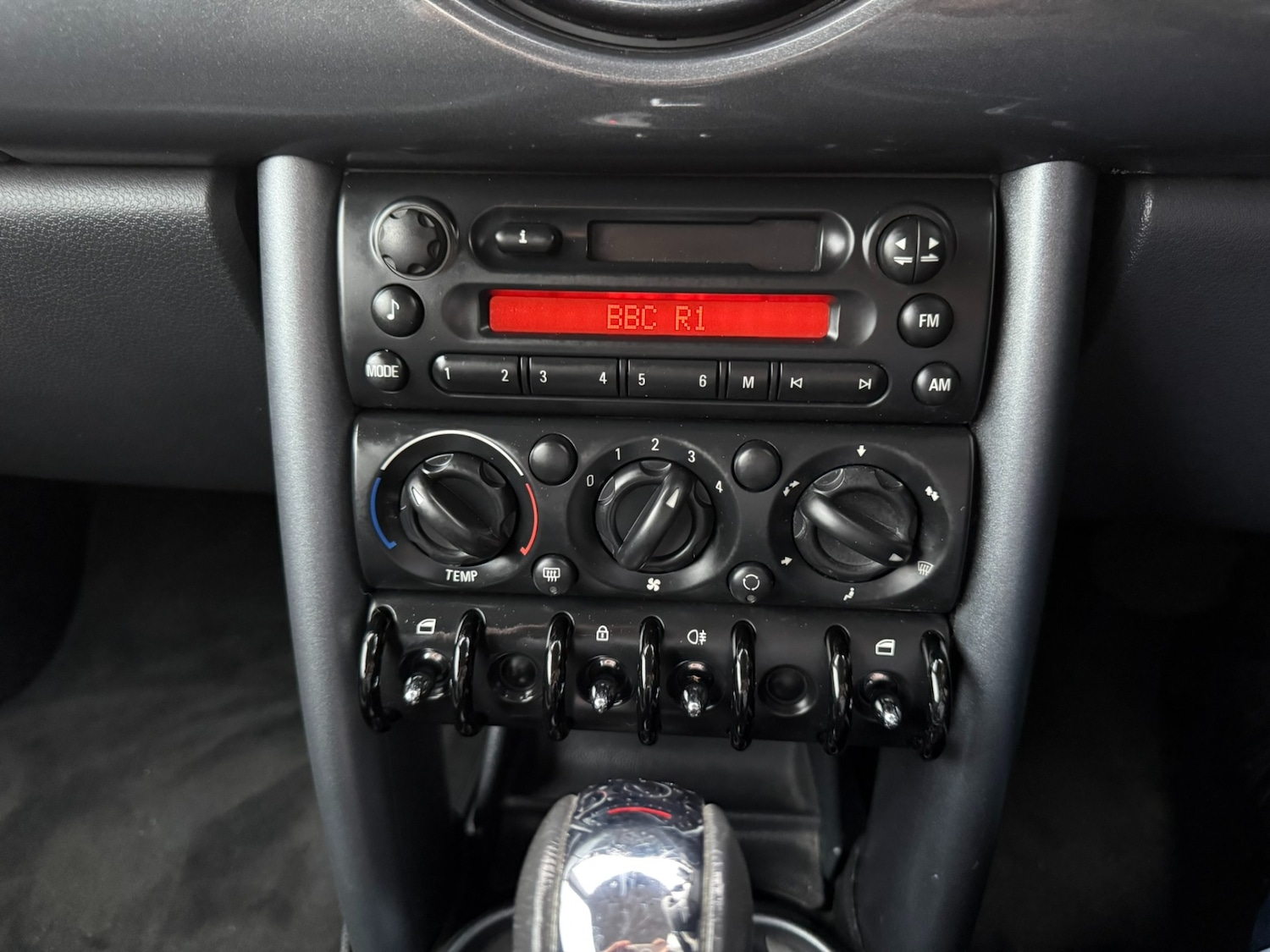 Used MINI Hatch 2004 for sale - 77019504: Photo 15