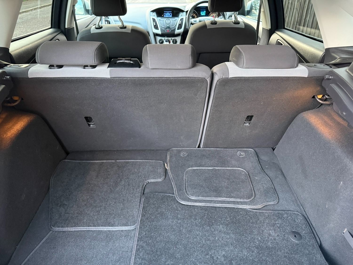 Used Ford Focus 2013 for sale - 77707370: Photo 16