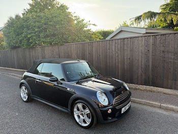 Used MINI Convertible 2007 for sale - 79113469: Photo