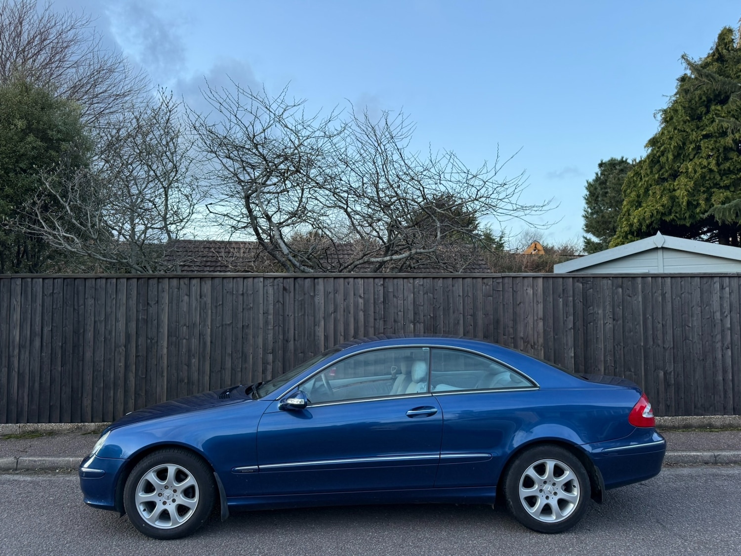 Used Mercedes-Benz CLK 2005 for sale - 77573687: Photo 5