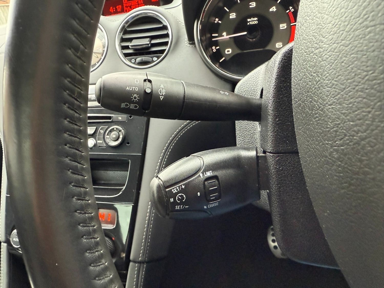 Used Peugeot RCZ 2013 for sale - 76452457: Photo 19