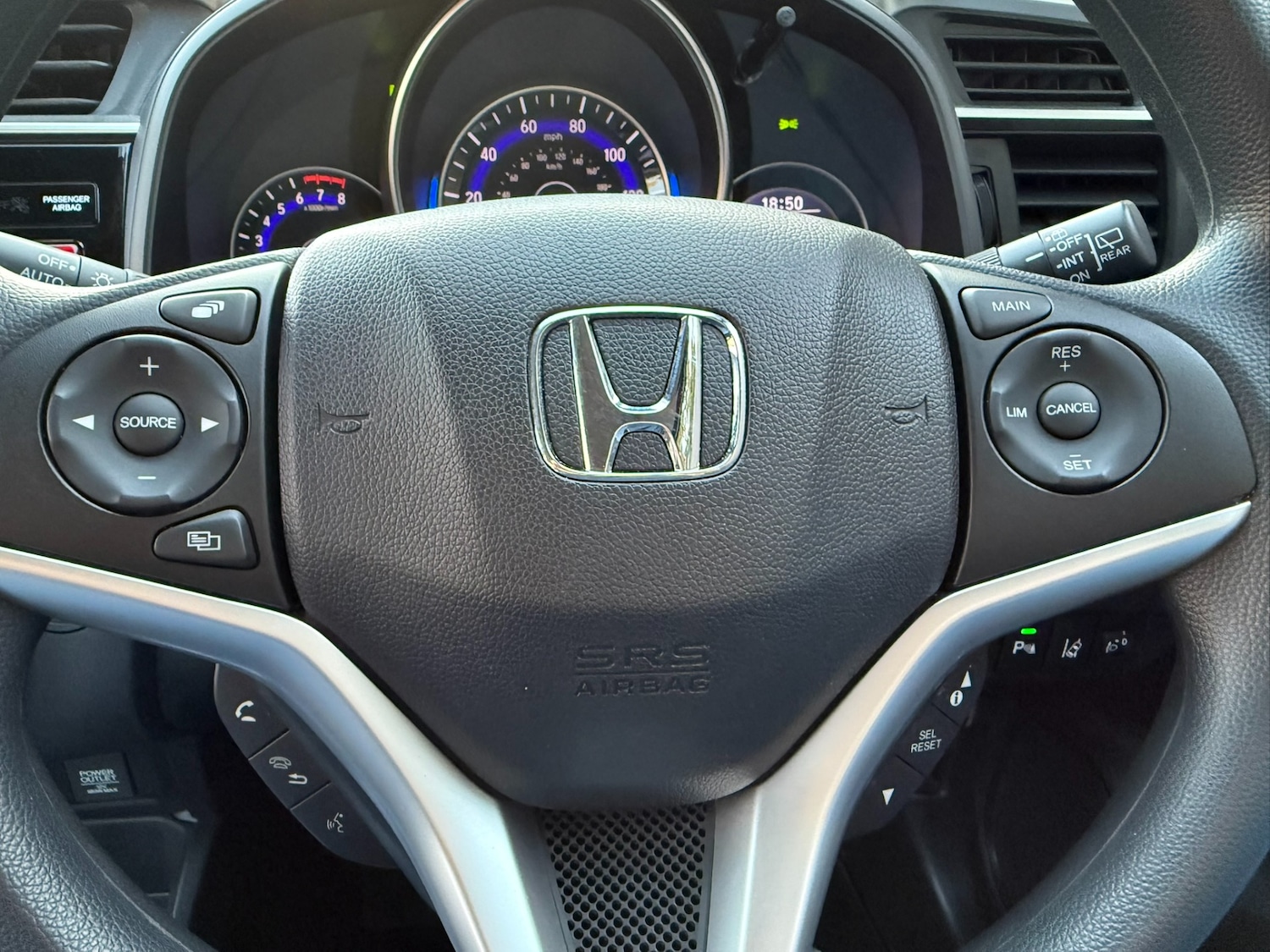 Used Honda Jazz 2016 for sale - 77954321: Photo 16