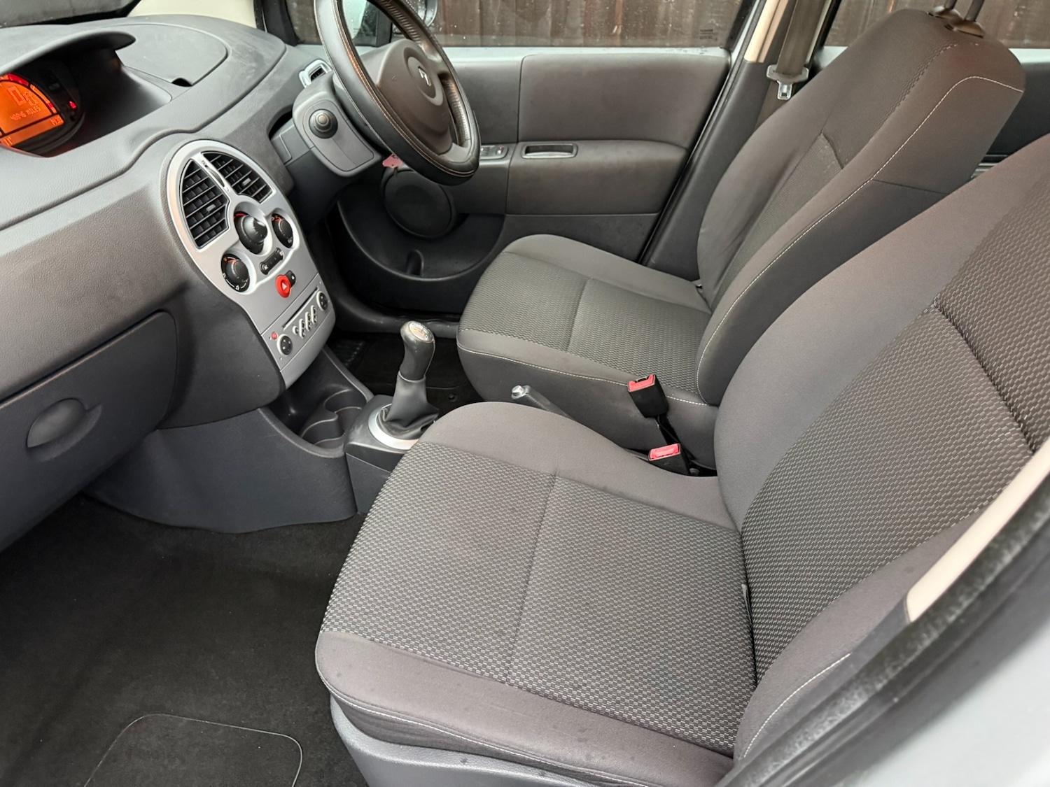 Used Renault Grand Modus 2011 for sale - 76983975: Photo 10