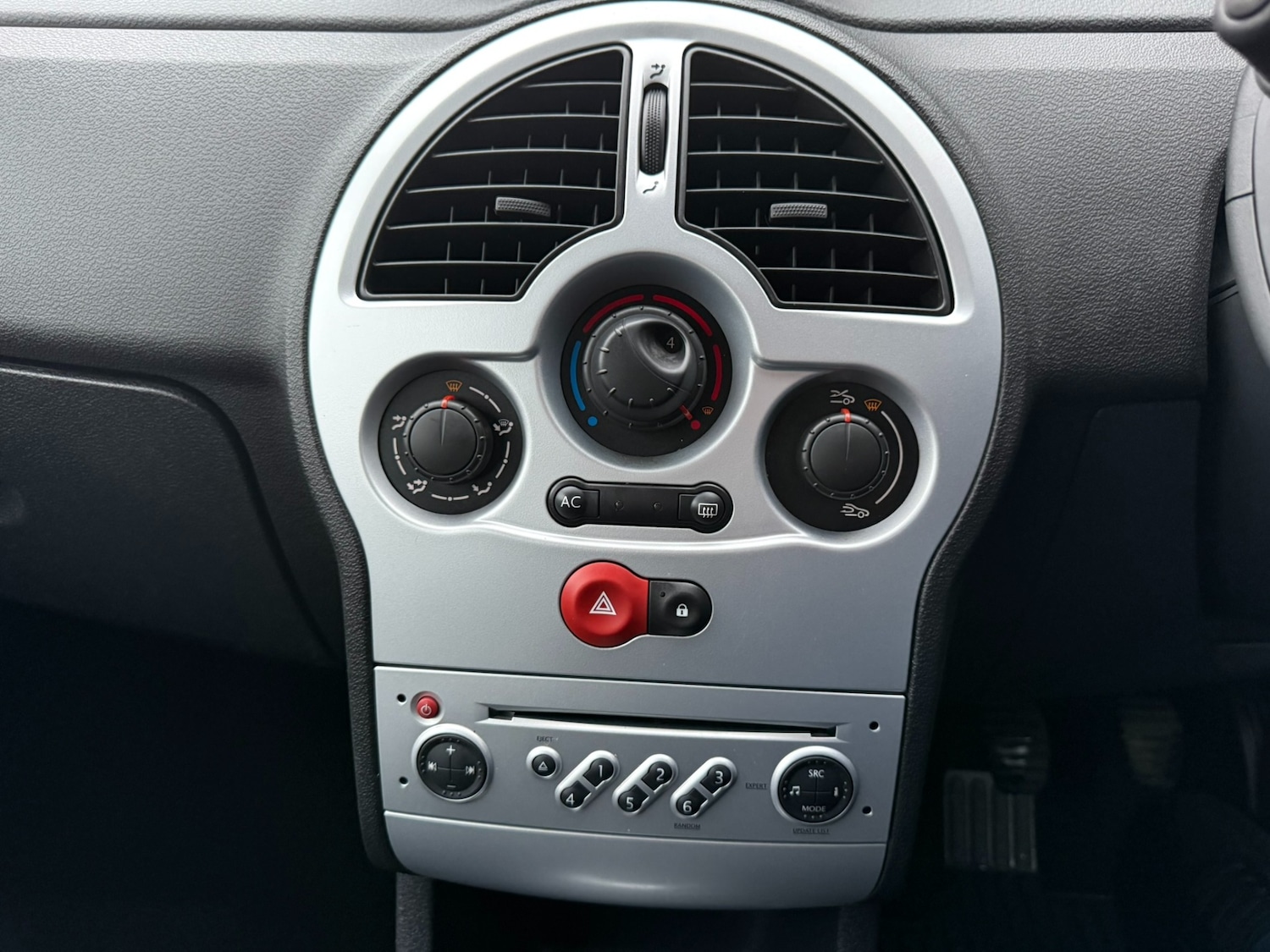 Used Renault Grand Modus 2011 for sale - 76983975: Photo 14