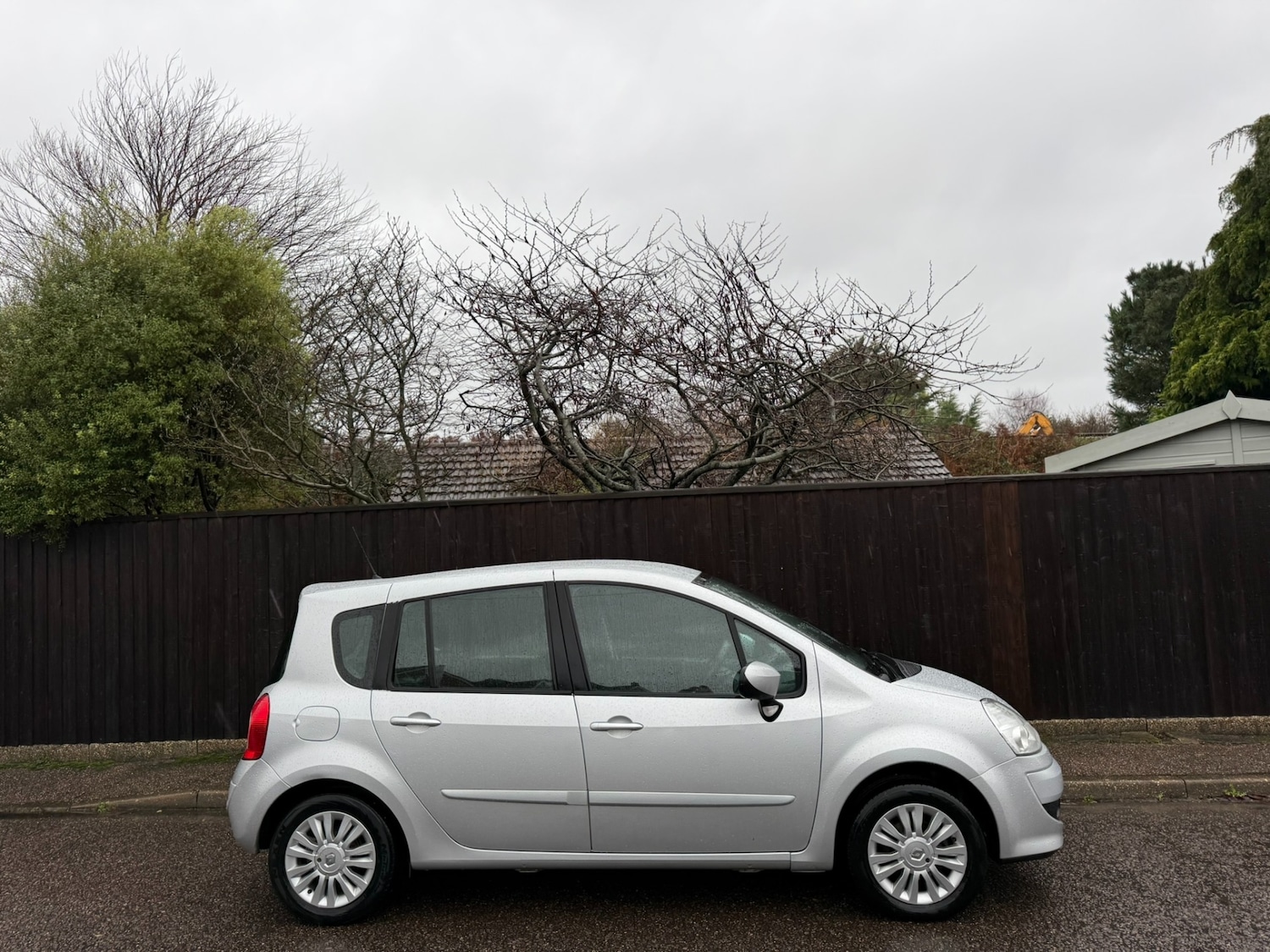 Used Renault Grand Modus 2011 for sale - 76983975: Photo 2