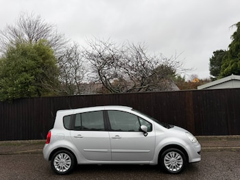 Used Renault Grand Modus 2011 for sale - 76983975: Photo