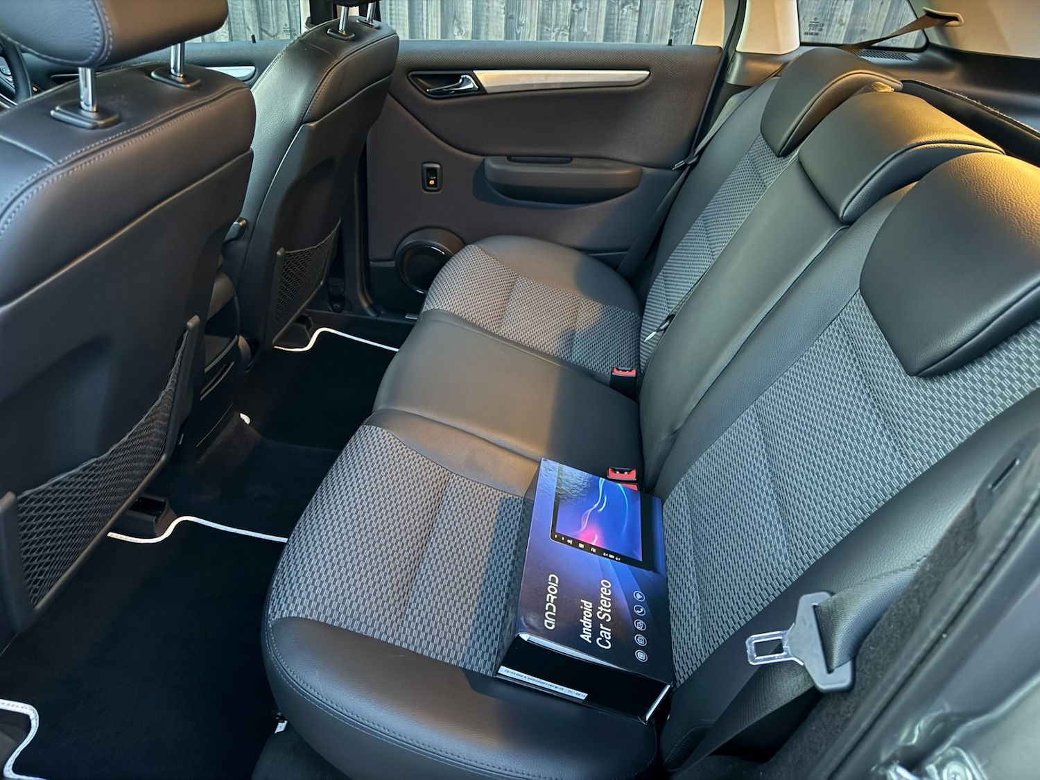 Used Mercedes-Benz B Class 2010 for sale - 77573166: Photo 12