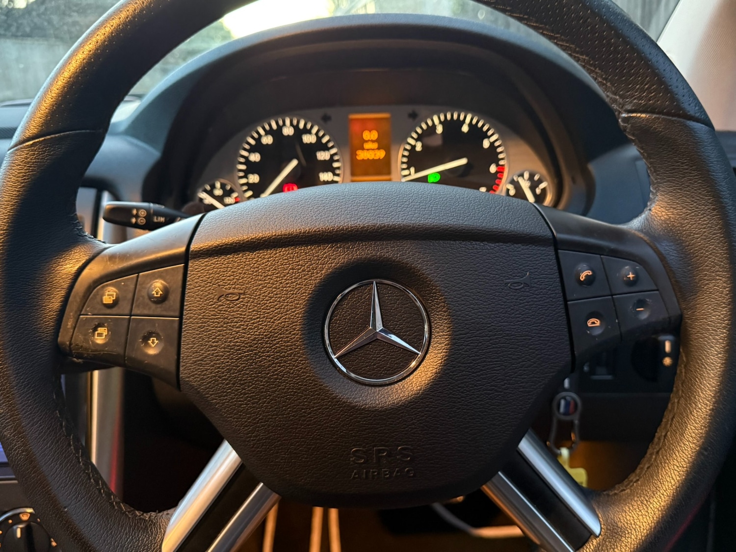 Used Mercedes-Benz B Class 2010 for sale - 77573166: Photo 18