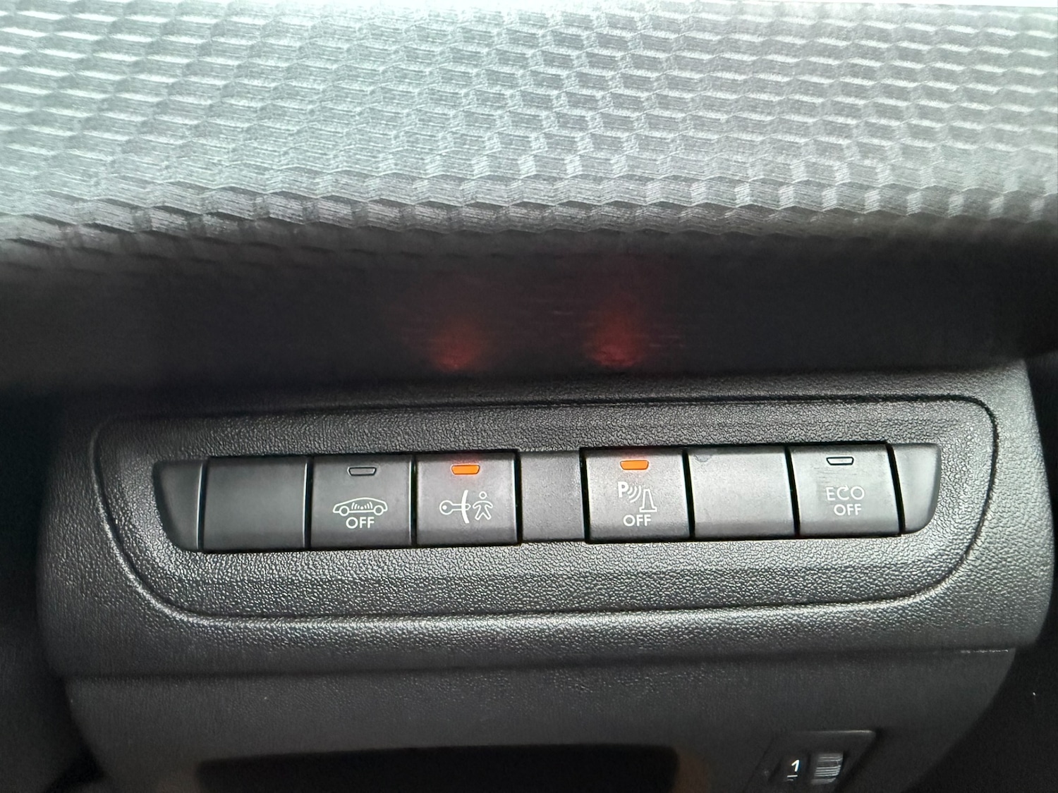 Used Peugeot 2008 2019 for sale - 77323722: Photo 17